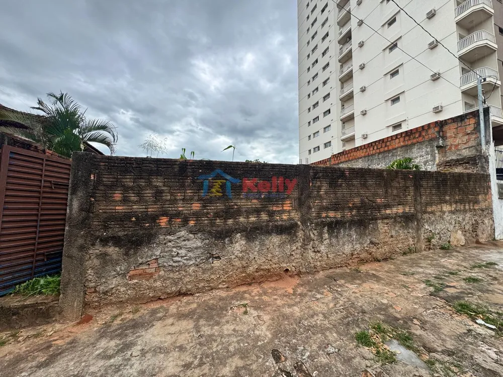 Terreno, 242 m² - Foto 1