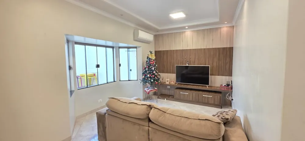 Casa, 3 quartos, 171 m² - Foto 2