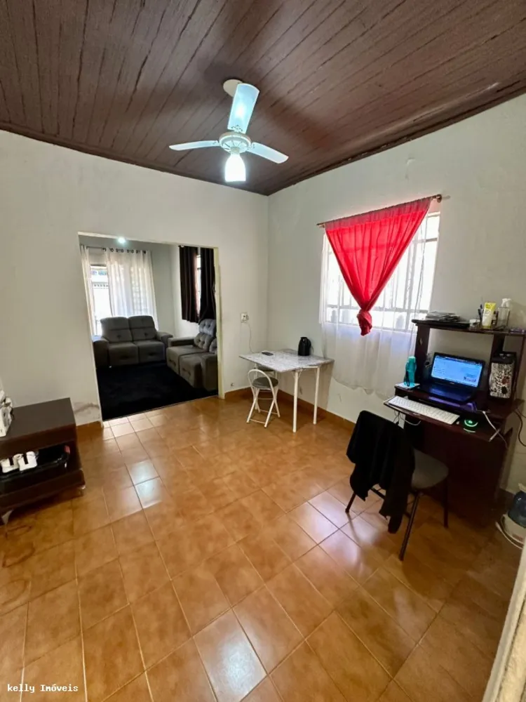 Casa, 3 quartos, 175 m² - Foto 2