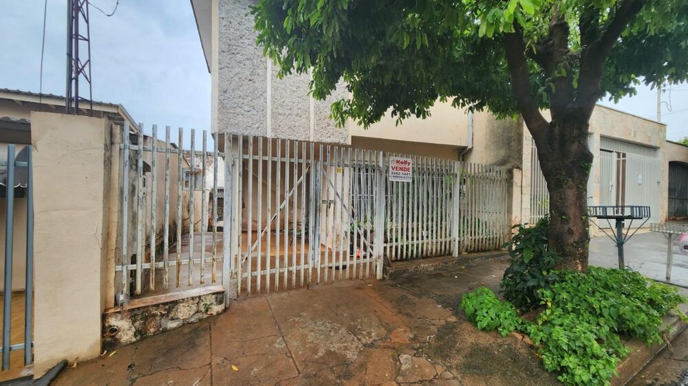 Casa, 3 quartos, 132 m² - Foto 1