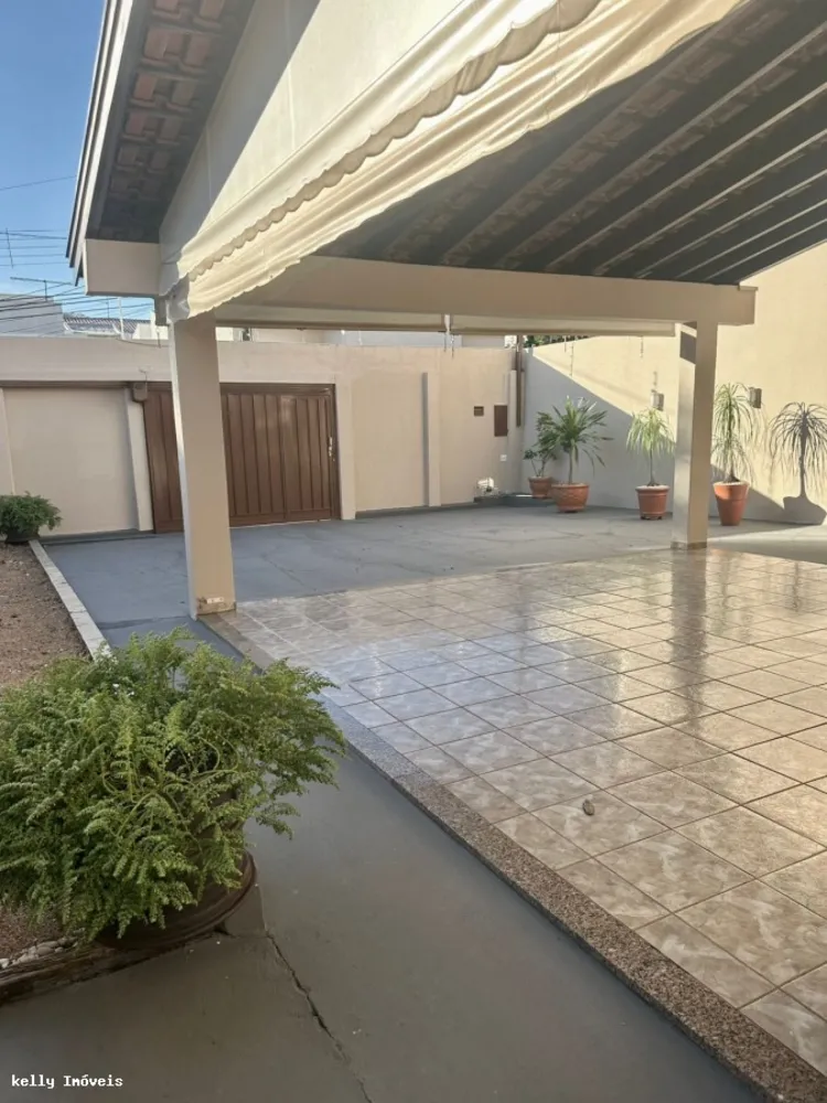 Casa, 3 quartos, 242 m² - Foto 11