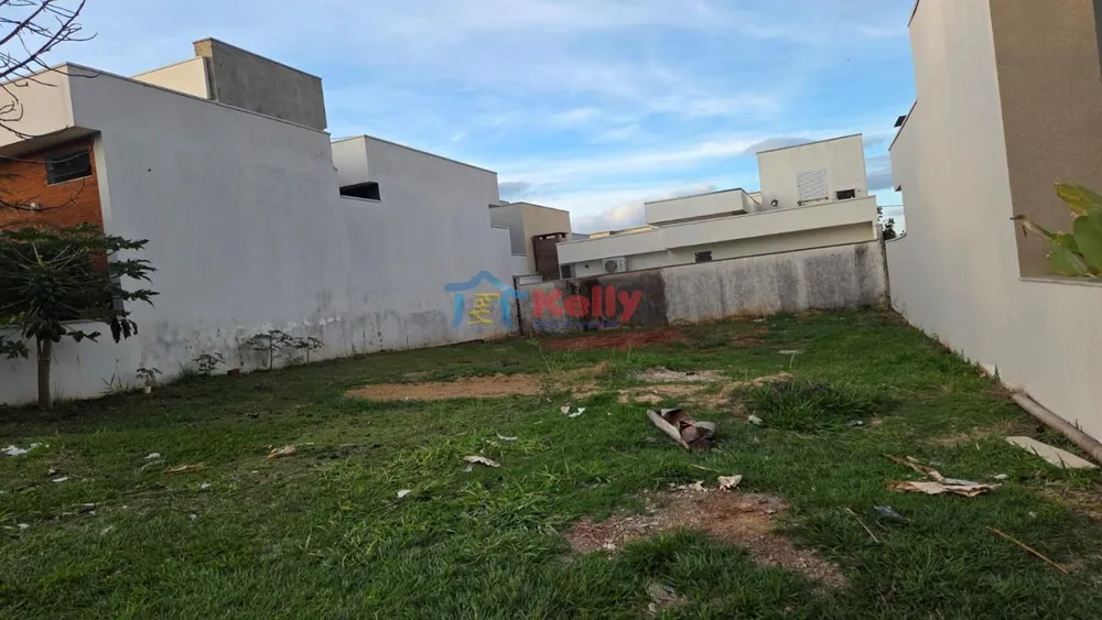 Terreno, 240 m² - Foto 1