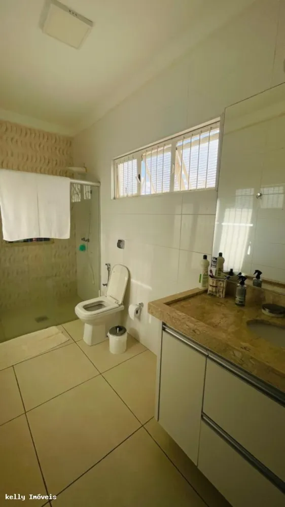 Casa, 4 quartos, 323 m² - Foto 2
