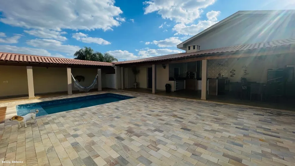 Casa, 4 quartos, 323 m² - Foto 3