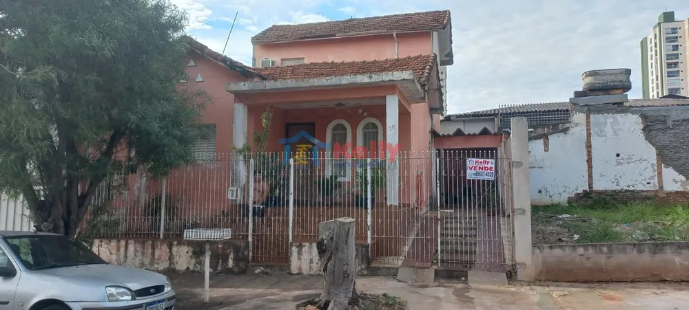 Casa, 4 quartos, 156 m² - Foto 1