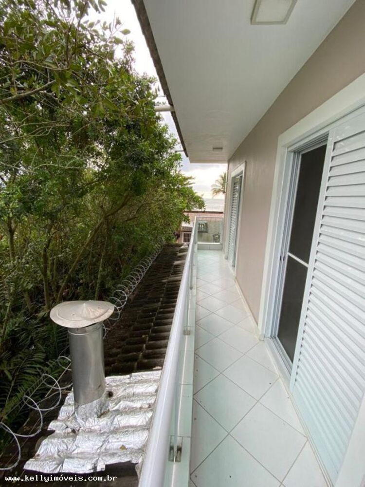 Casa de Condomínio à venda com 4 quartos, 330m² - Foto 4
