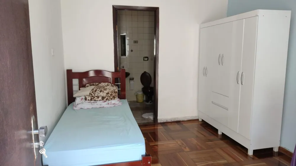 Casa, 9 quartos, 187 m² - Foto 3