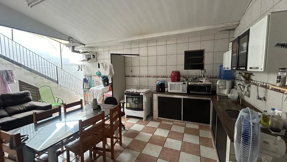 Casa, 9 quartos, 187 m² - Foto 1