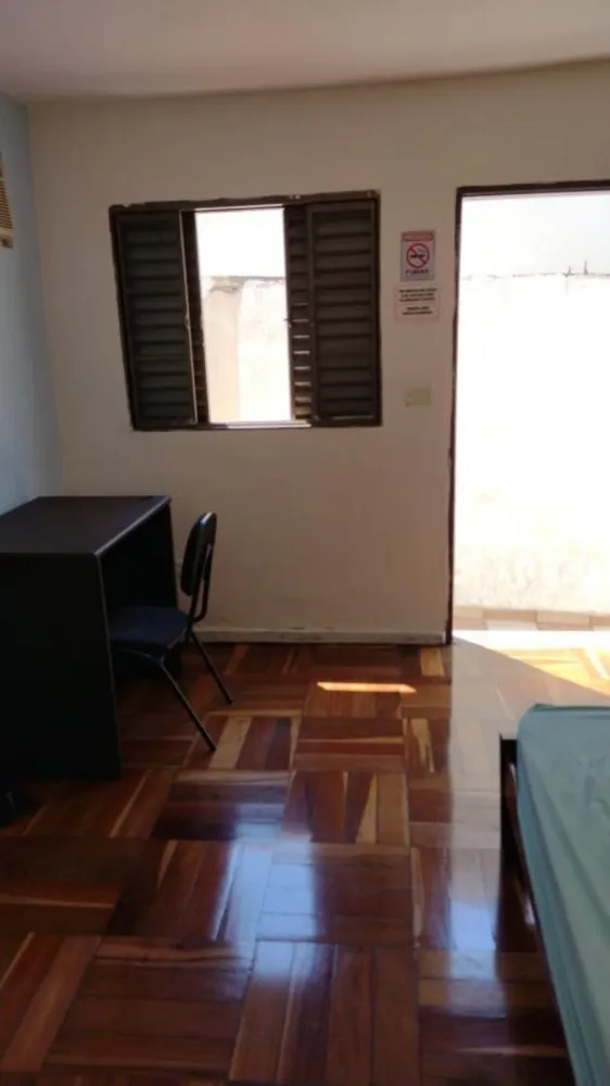 Casa, 9 quartos, 187 m² - Foto 2