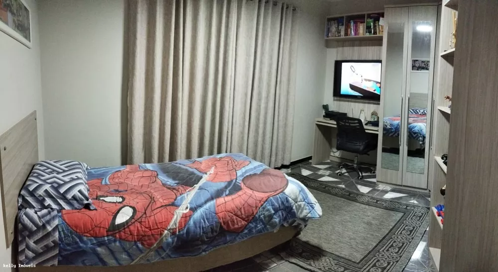 Casa, 3 quartos, 200 m² - Foto 13