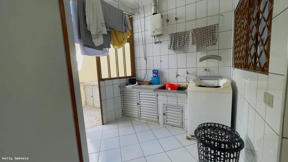 Casa, 4 quartos, 220 m² - Foto 4