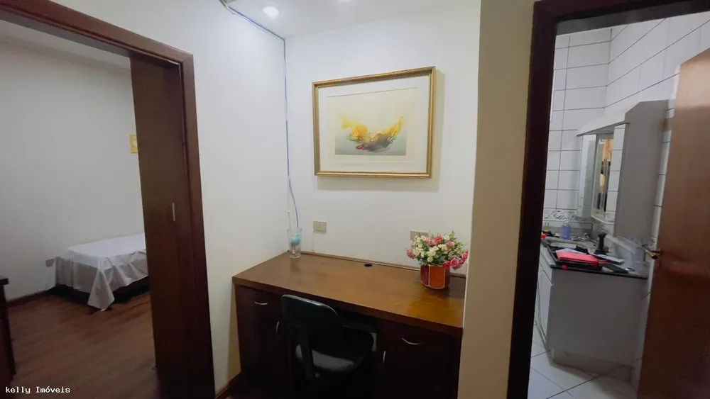 Casa, 4 quartos, 220 m² - Foto 4