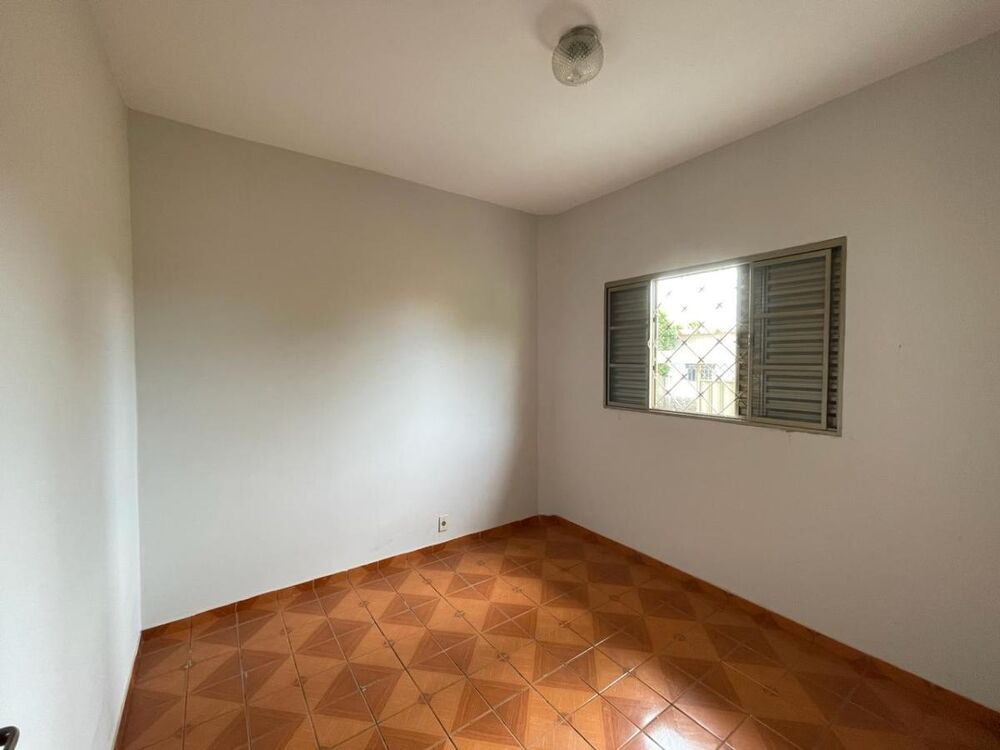 Casa à venda com 3 quartos - Foto 3
