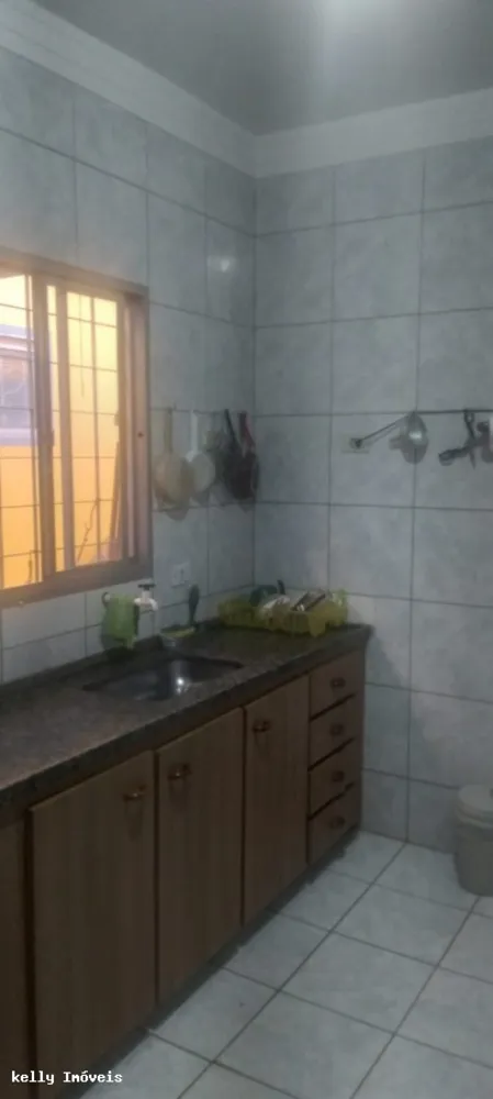 Casa, 3 quartos, 178 m² - Foto 1