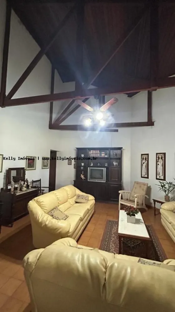 Chácara, 3 quartos, 3037 m² - Foto 10
