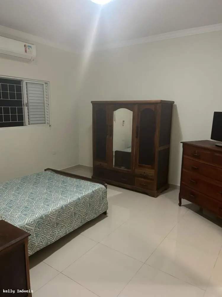Casa, 3 quartos, 189 m² - Foto 1