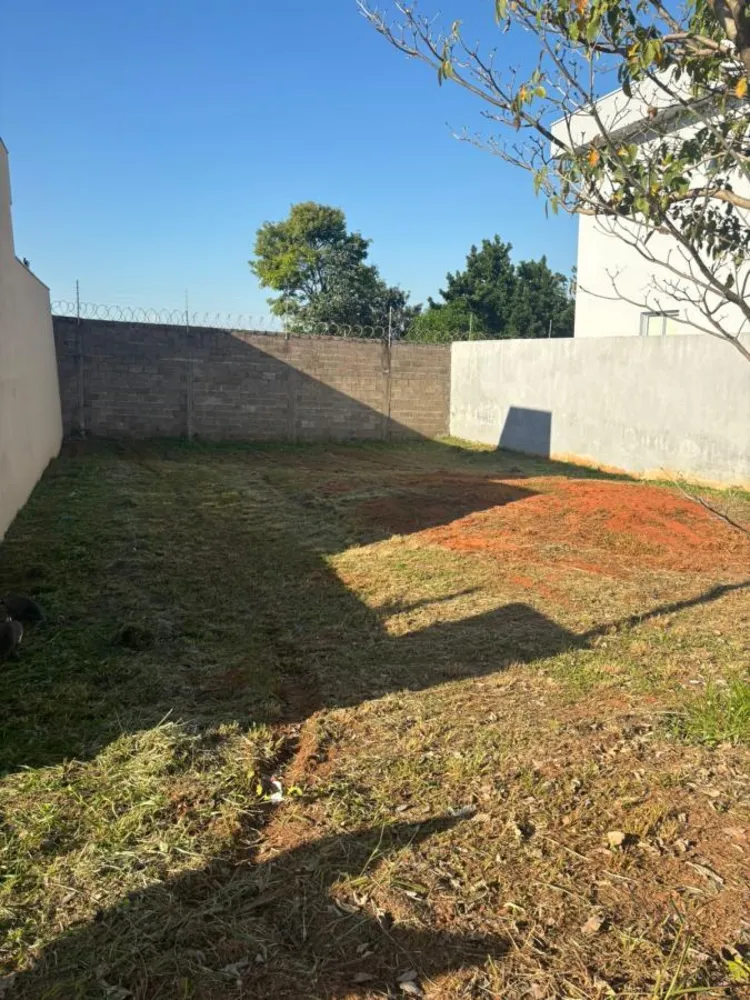 Terreno, 240 m² - Foto 1