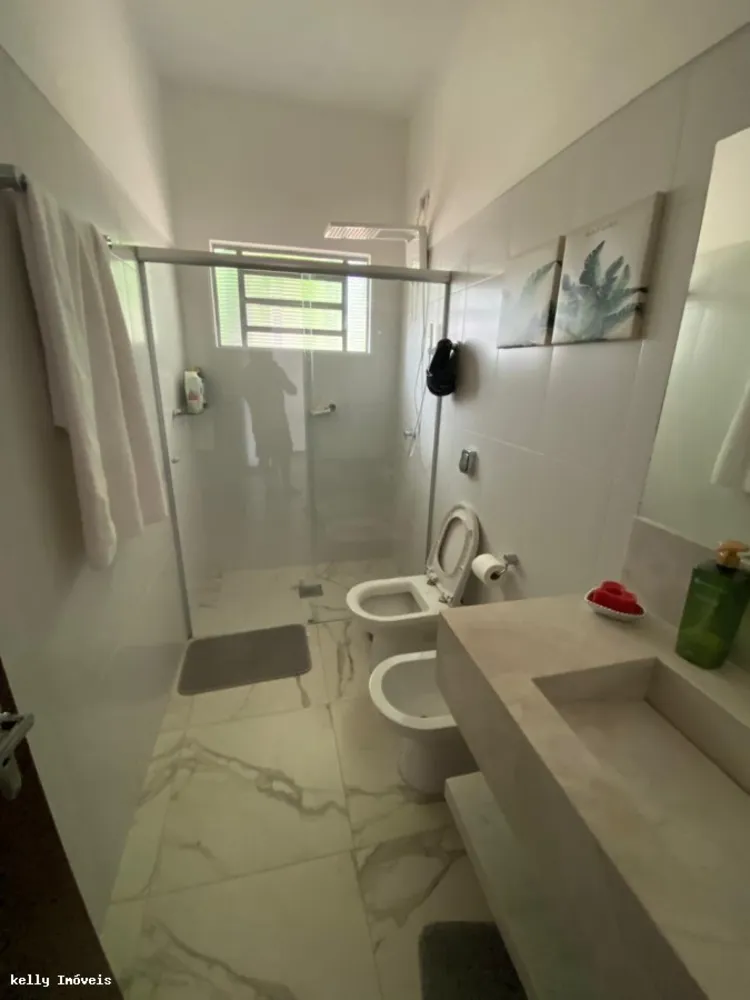 Casa, 4 quartos, 228 m² - Foto 3