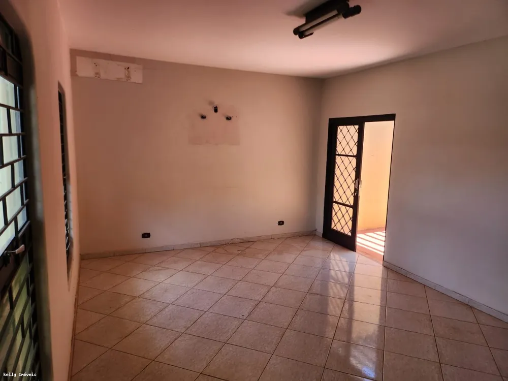 Casa, 3 quartos, 175 m² - Foto 1