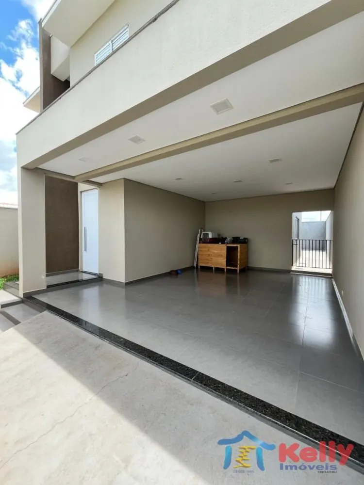 Casa, 3 quartos, 212 m² - Foto 3