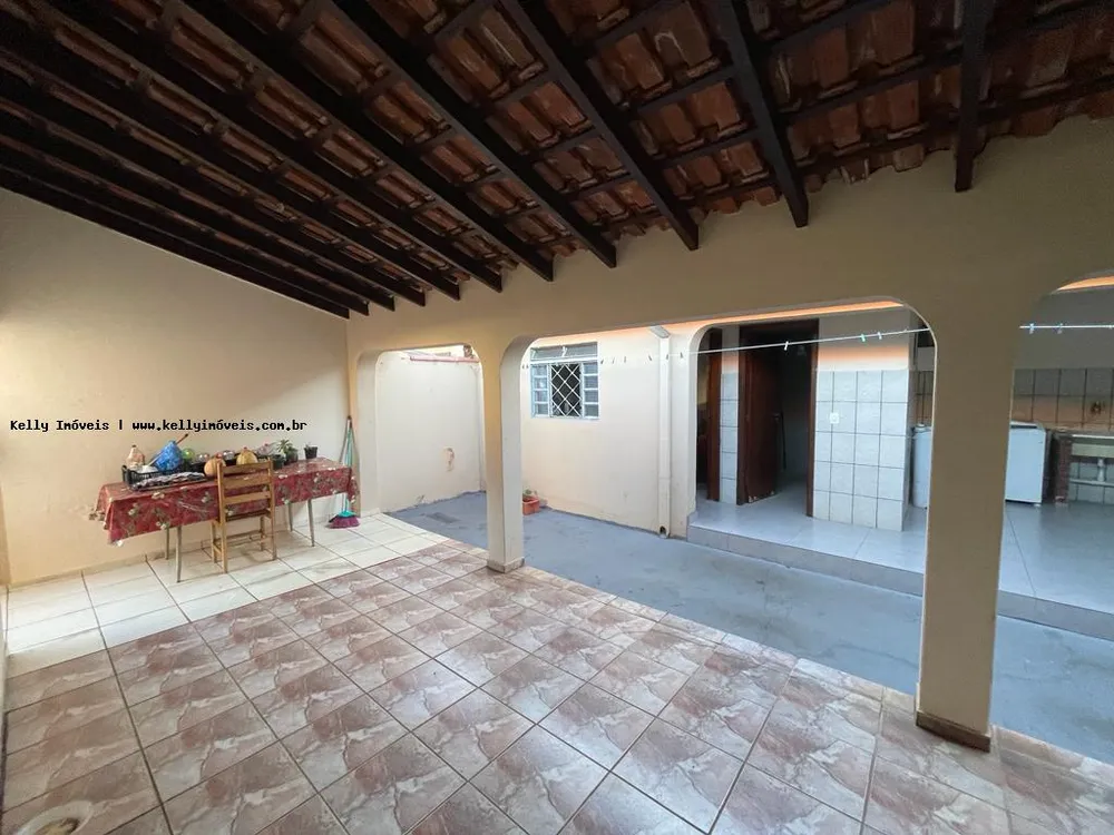 Casa, 3 quartos, 250 m² - Foto 8