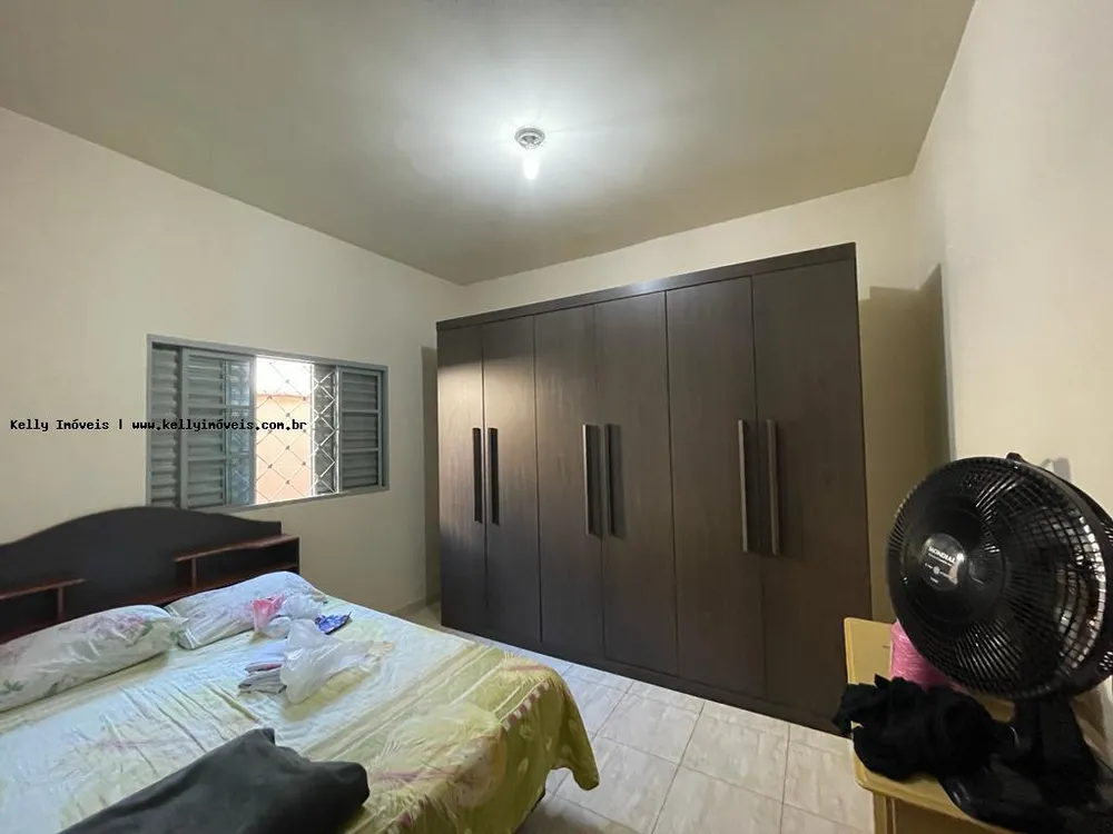 Casa, 3 quartos, 250 m² - Foto 3