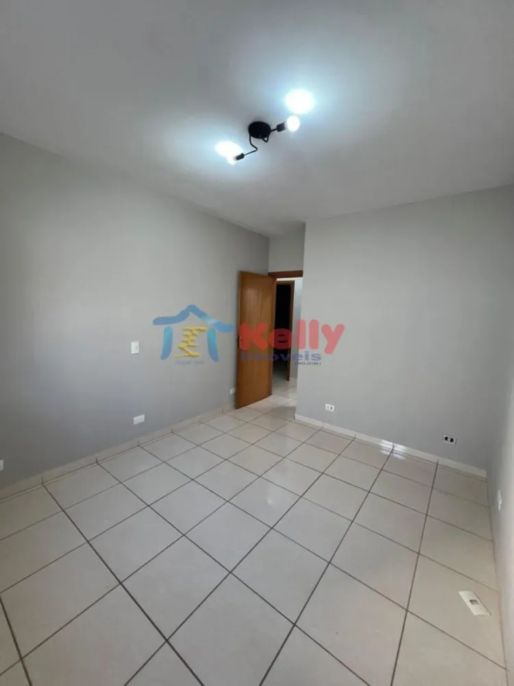 Casa, 3 quartos, 200 m² - Foto 3