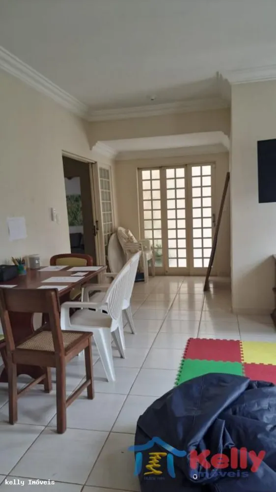 Casa, 3 quartos, 175 m² - Foto 3