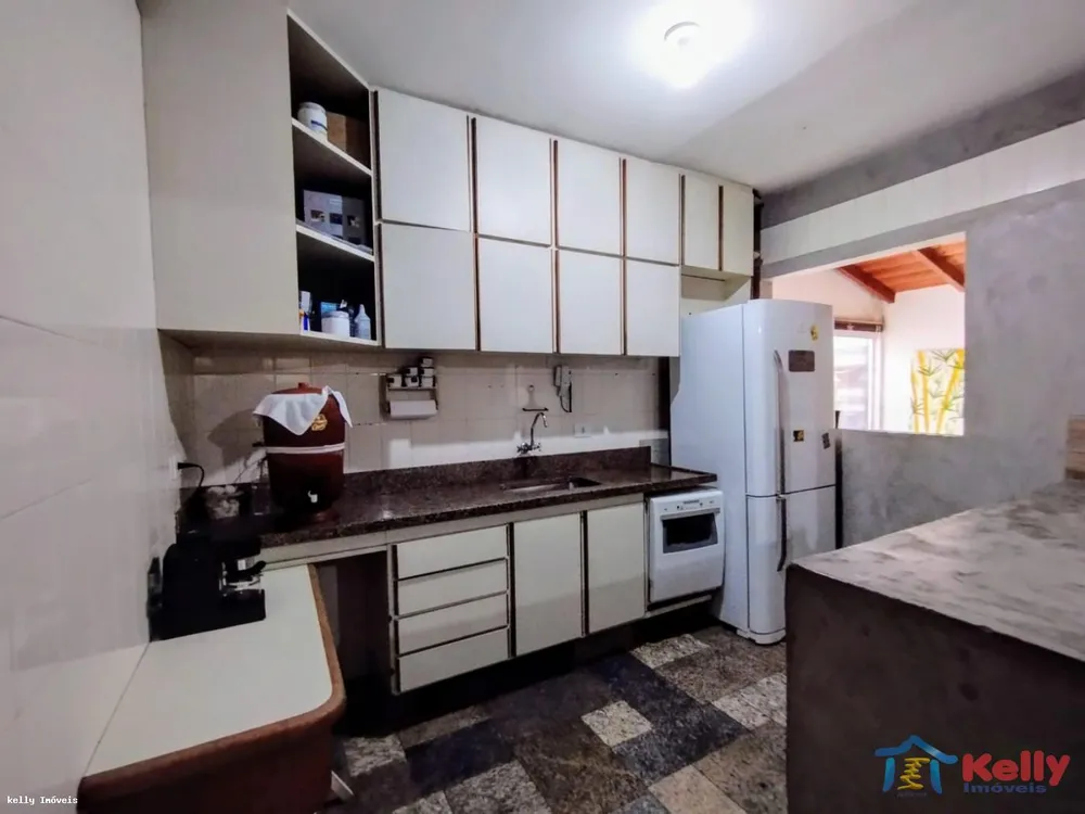 Casa, 3 quartos, 175 m² - Foto 1