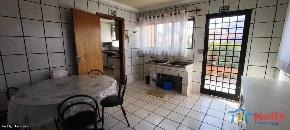 Casa, 3 quartos, 285 m² - Foto 8