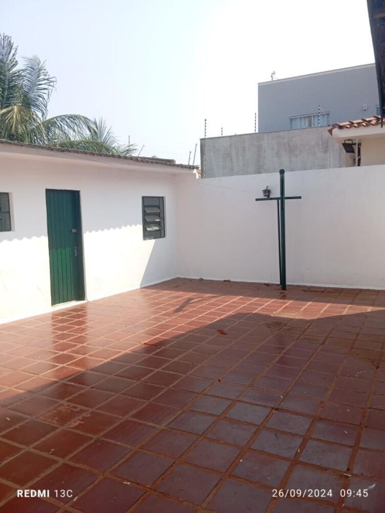 Casa para alugar com 3 quartos - Foto 4