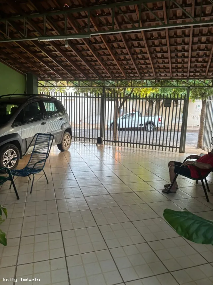 Casa, 3 quartos, 193 m² - Foto 2