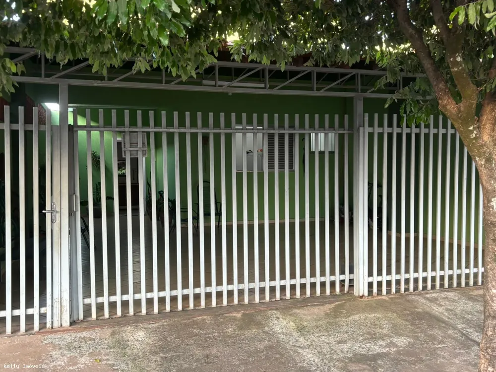 Casa, 3 quartos, 193 m² - Foto 1
