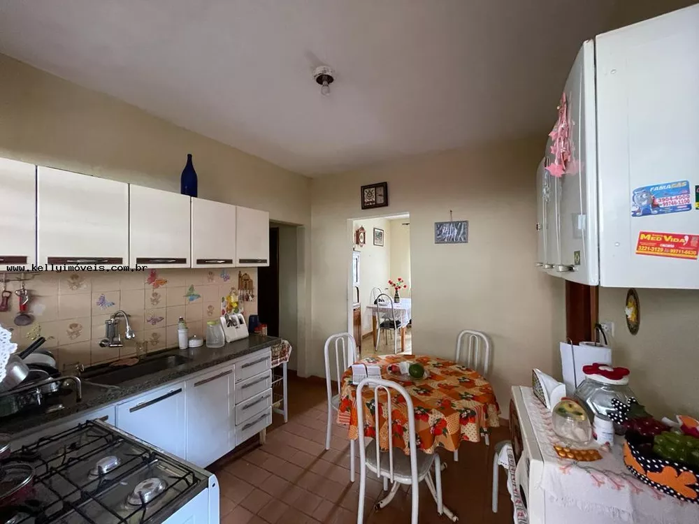 Casa, 3 quartos, 176 m² - Foto 3