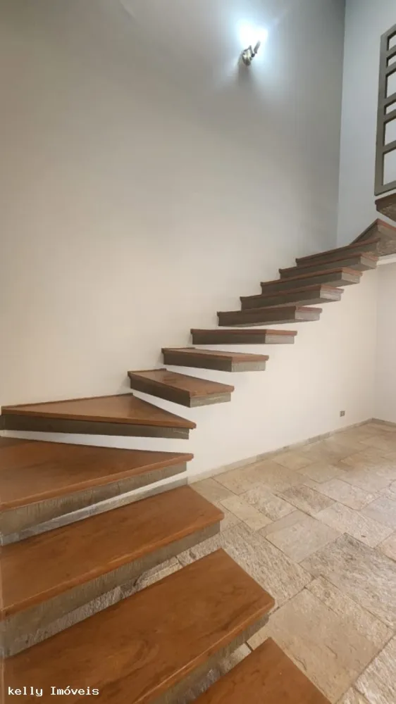 Casa, 3 quartos, 224 m² - Foto 8
