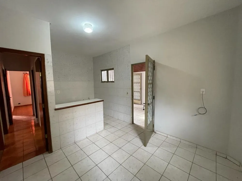 Casa, 3 quartos, 146 m² - Foto 3