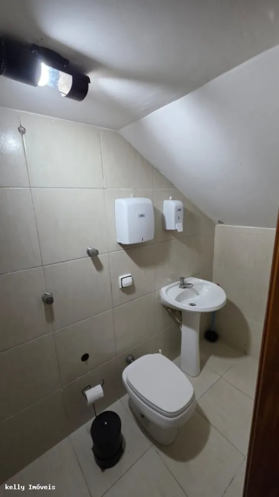 Casa, 3 quartos, 211 m² - Foto 2