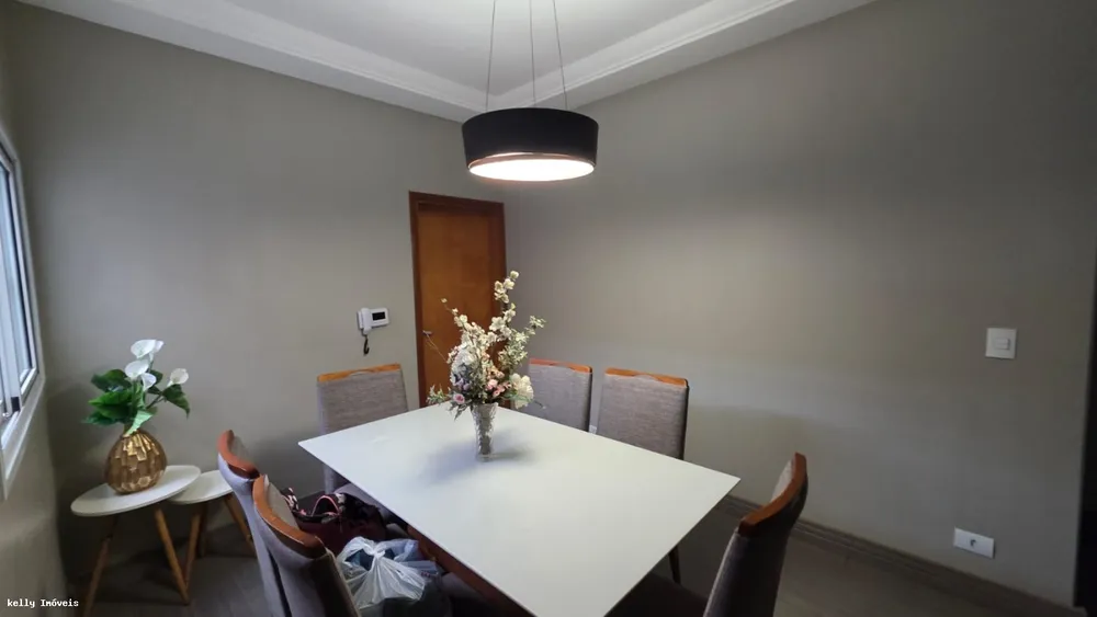 Casa, 3 quartos, 211 m² - Foto 3