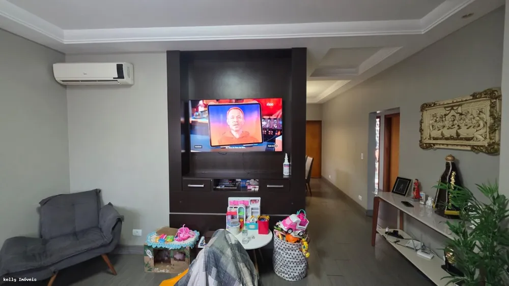 Casa, 3 quartos, 211 m² - Foto 6