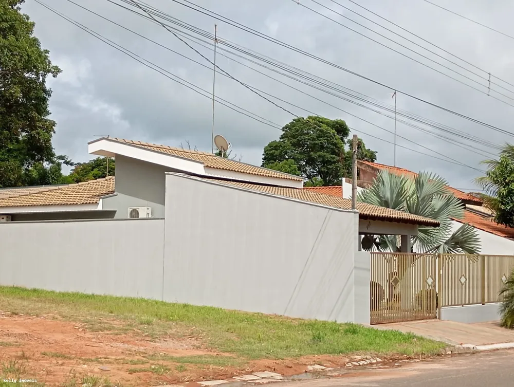Casa, 3 quartos, 200 m² - Foto 1