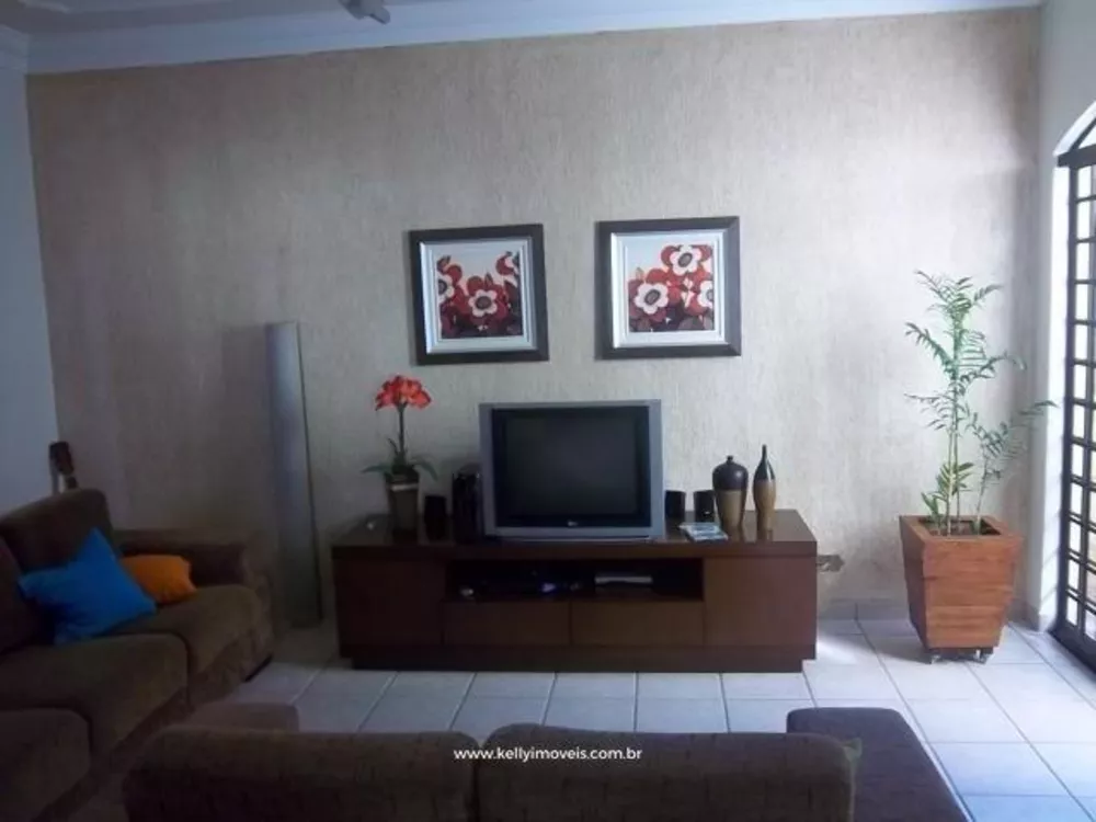 Casa, 3 quartos, 139 m² - Foto 2