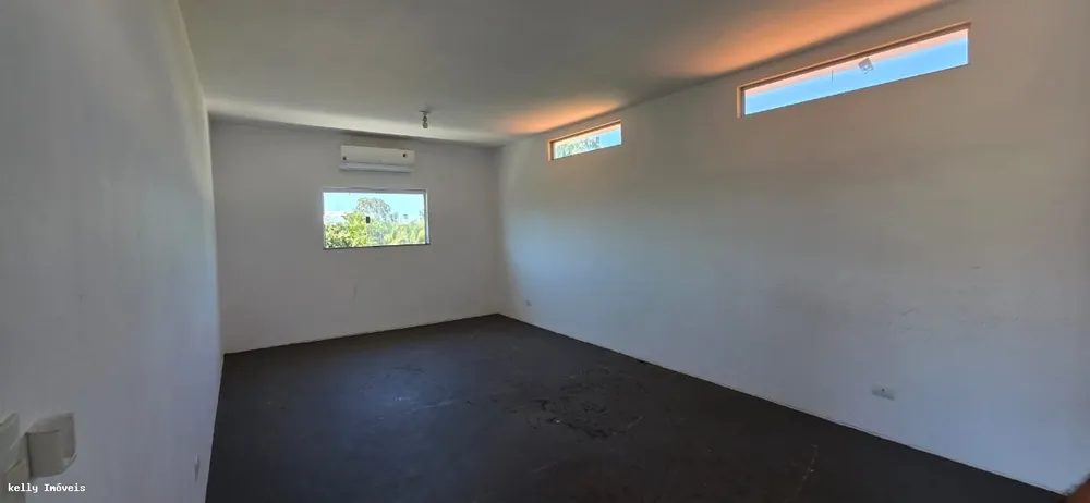 Chácara, 3 quartos, 672 m² - Foto 8