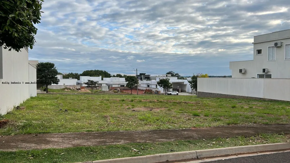 Terreno, 300 m² - Foto 1