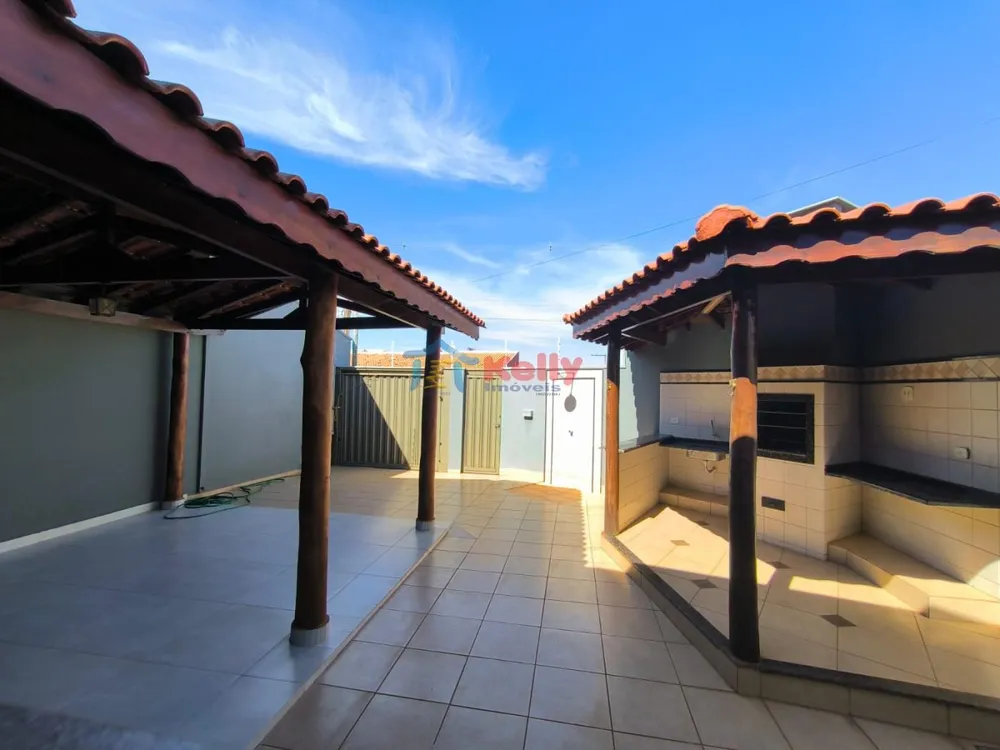 Casa, 2 quartos, 102 m² - Foto 1