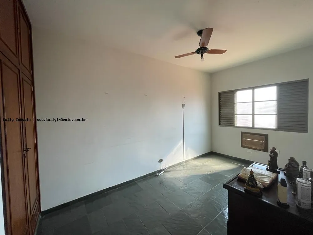 Casa, 3 quartos, 161 m² - Foto 3