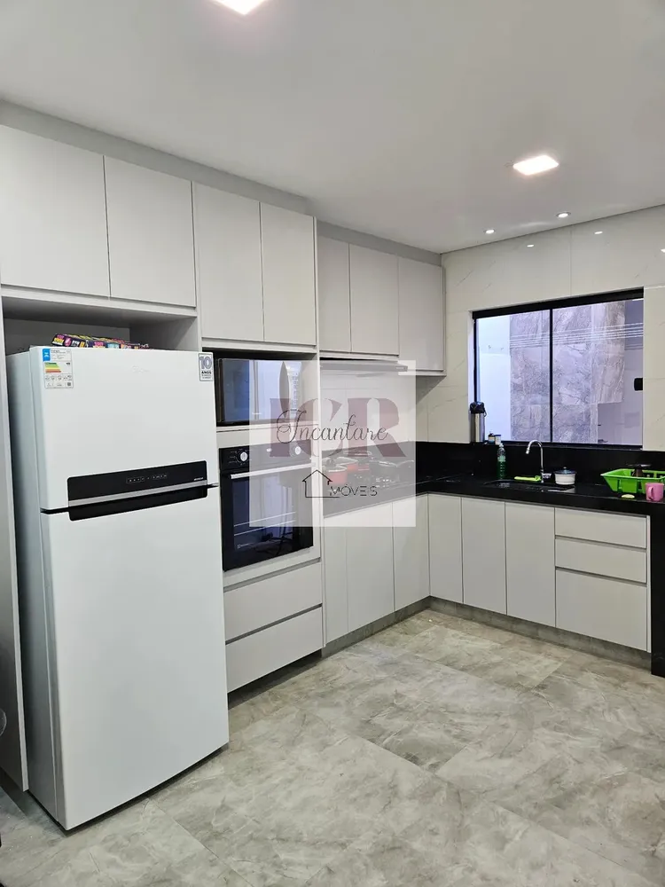 Casa, 4 quartos, 126 m² - Foto 1