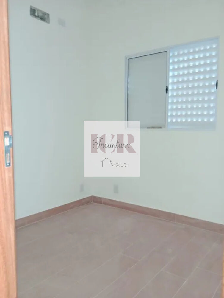 Casa à venda com 3 quartos, 70m² - Foto 3