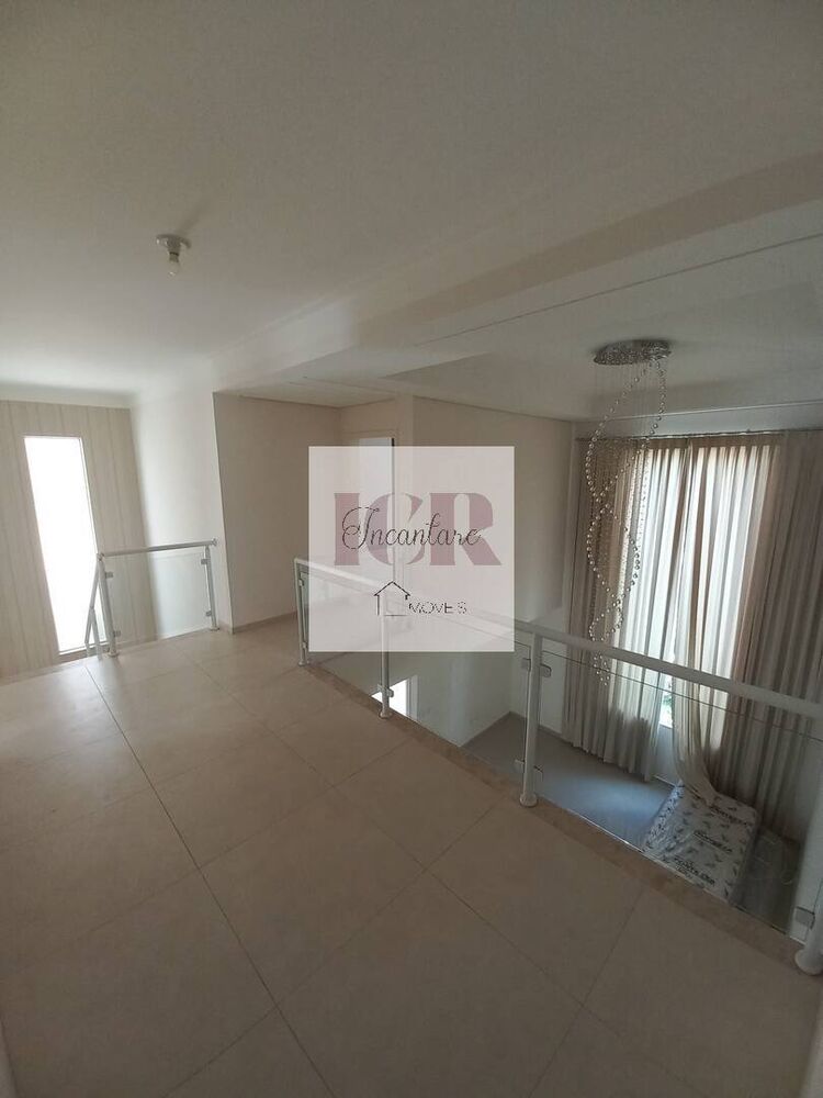 Casa de Condomínio à venda com 3 quartos, 244m² - Foto 3