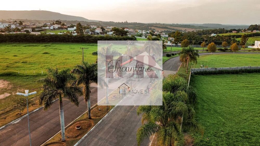 Terreno à venda, 1000m² - Foto 1
