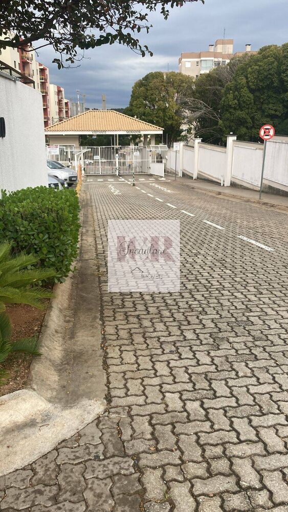 Apartamento à venda com 2 quartos, 60m² - Foto 2